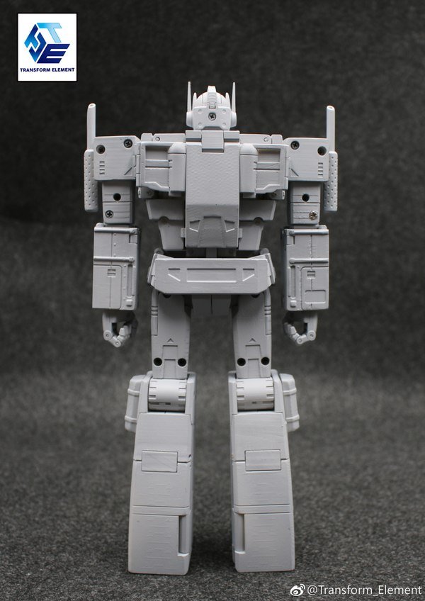 Yep, It's Another Unofficial MP Size Optimus Prime   Transform Element TE 01 Prototype  (2 of 5)